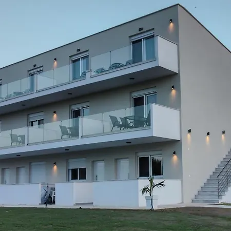 Viento Apartment Posidi